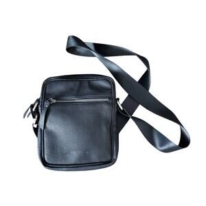 Bolongaro Trevor Sheep Leather Crossbody Purse Womens Small Black Adjustable Zip